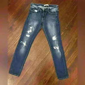 Women’s Dark Distressed Skinny Kancan Jeans Sz 9/28 Style# Vbk1174r